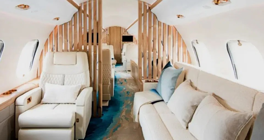 PRIVATE JET 03